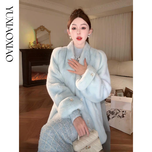 余潇潇【静蓝物语】中古典雅天鹅绒水貂皮毛桑蚕丝内里V领皮草外套 商品图0