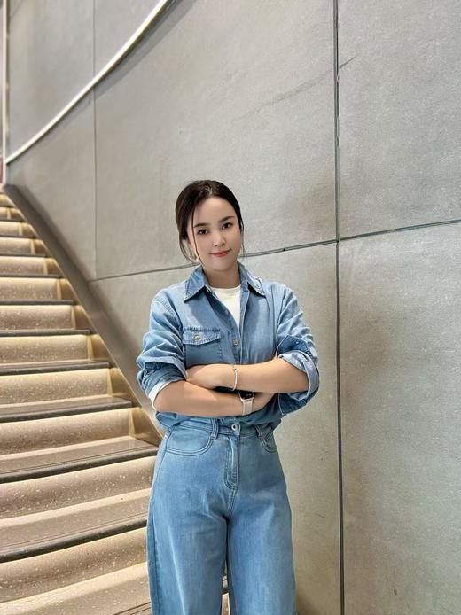 佐丹奴牛仔衬衫女新款复古风纯棉洗水单口袋长袖牛仔衬衣13345862 商品图1