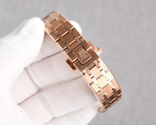 Noob official➕新女款AP 爱彼皇家橡树系列77350 77351型号机械腕表！直径34mm。搭载Calibre 5800自动上链机芯，采用该款式特别设计的玫瑰金自动摆陀（零故障）‼️‼️ 商品图8