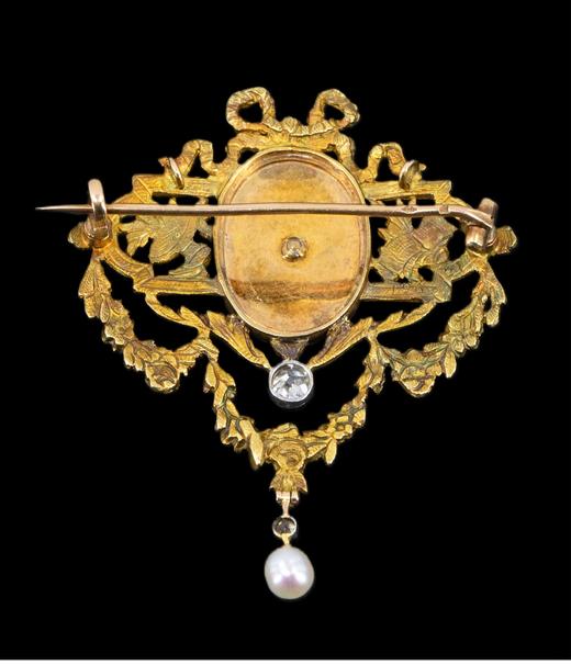 独角鹿西洋古董 1935年代法国出品蝴蝶结花叶造型18K黄金及铂金镶嵌玑镂珐琅钻石及天然野生海水珍珠胸针 商品图5