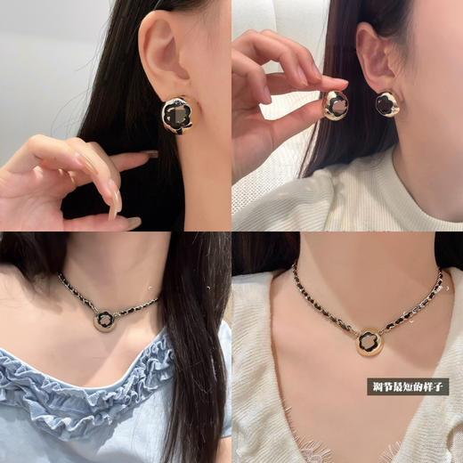 913-3 真香老渠道 25A 黑金皮质山茶花 双C包扣 耳钉 皮穿链条chocker/短项链 商品图0