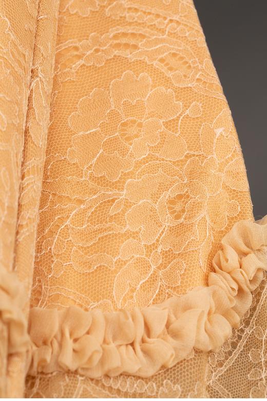 独角鹿西洋古董 19世纪英国出品蛇纹木及竹材嵌爱恋主题描金手绘瓷面画伞柄装饰丝绸蕾丝伞面古典阳伞 商品图4