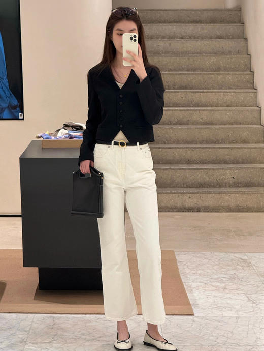 断码亏清无退换  小禾 升级环保棉 九分微喇叭 挺阔/棉柔 水洗白色牛仔裤  只有26码 商品图3