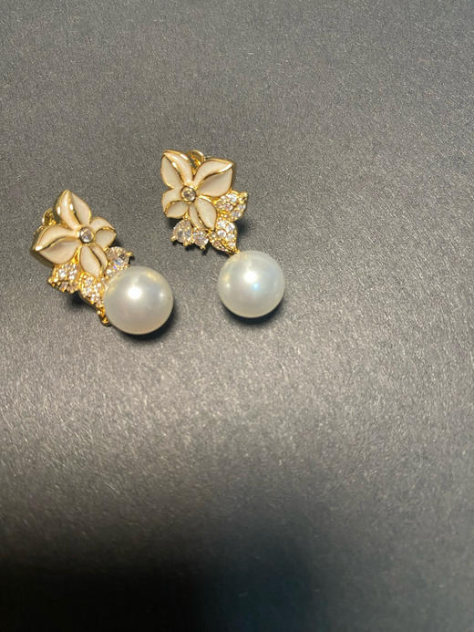 【团购】Eternelle的四时花耳饰金色设计 商品图9