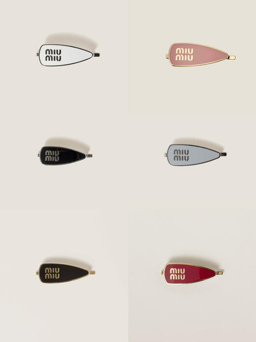 MIU-J 珐琅字母侧边夹 商品图0