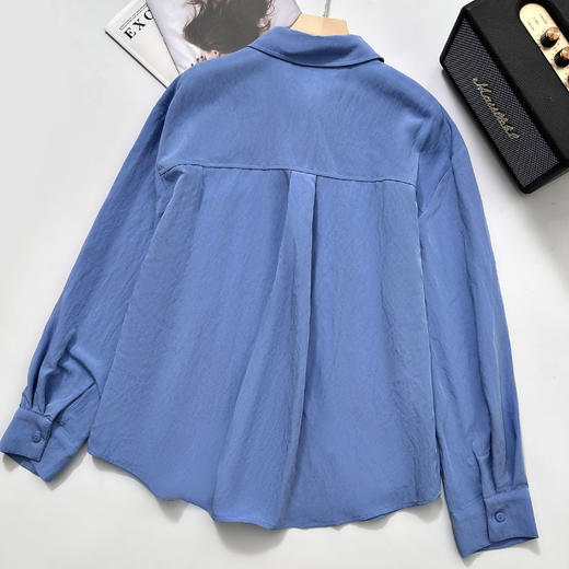 isabelle marran伊莎贝尔秋季设计感不规则口袋垂感长袖衬衫JS3692822 商品图4