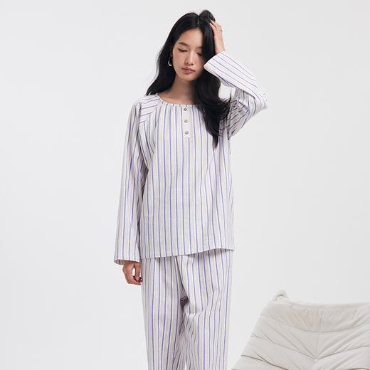 【2025秋冬新品】全棉亲肤・圆领家居服套装 条纹印花软糯套头上衣长裤套装睡衣 商品图2