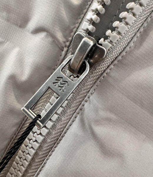 科隆国标90鸭绒羽绒服300g绒量 商品图6