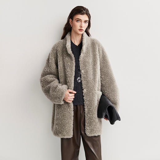 棉仓366666005-中长款驼绒卷皮毛一体外套 商品图1