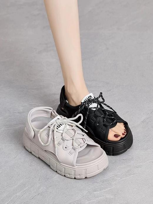 Miu家2025专柜最新款 时尚抽绳绑带厚底魔术贴凉鞋 商品图3