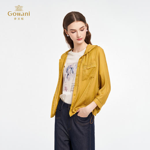 乔万尼2025秋新品顺滑手感连帽休闲薄款外套ED3B213 商品图2