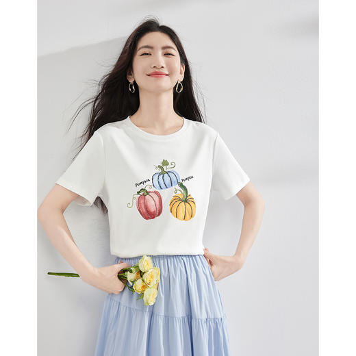 【专属特价】熙世界时尚创意南瓜印花T恤女短袖夏季百搭休闲减龄圆领正肩上衣 商品图0