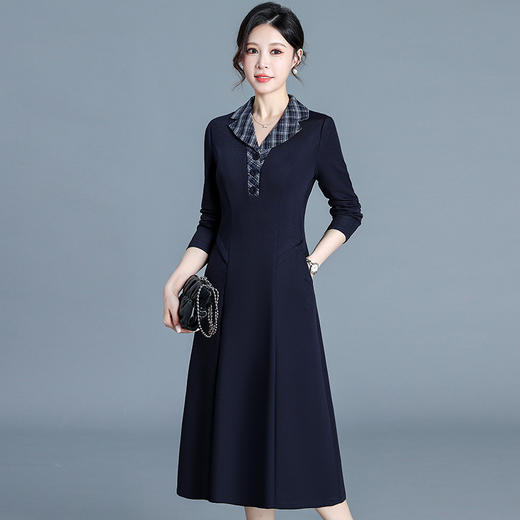 QYM H3352-Y妈妈装时尚格纹西装领连衣裙 商品图0