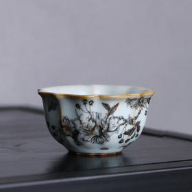 问鼎汝瓷鼎峰系列月白老款宝相杯(描金墨彩樱花)