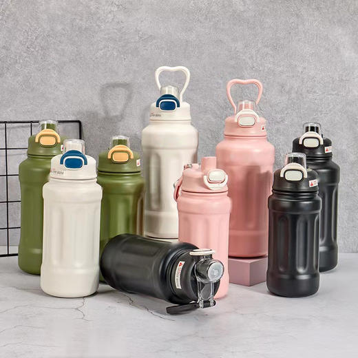 【食品级！户外畅饮新选择🌟】户外便捷简约大容量保温杯，女生儿童不锈钢茶杯男生运动保温水壶，便携大容量保温杯🔥随行随饮，冷热皆宜！ 商品图0