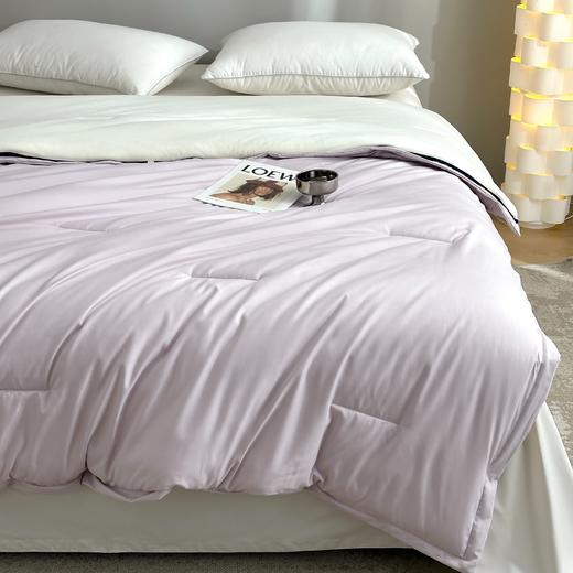 【优选家纺 | 双层水洗四季被】儿童级A类面料标准，细腻亲肤，蓬松柔软，透湿透气，无需被套，全新裸肤体验。双层设置轻松换洗，抗菌防螨，耐用好洗，方便维护~ 商品图10