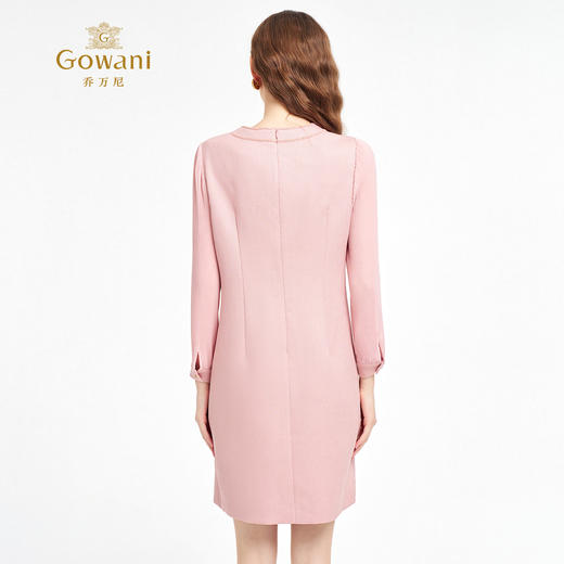 乔万尼2025秋新品优雅轻奢粉色系小香风直筒连衣裙ED3E210 商品图4