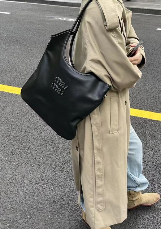 MIU家纯皮妈咪托特包 商品图11