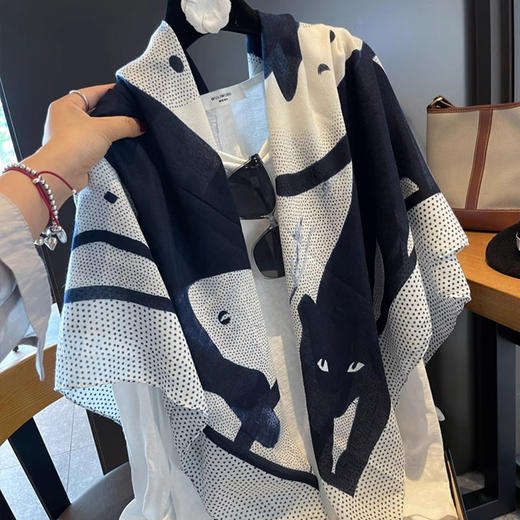 【刘亦菲同款✨夏秋必备披肩】空调房不怕冷❄️小坎肩披肩外搭 女夏季空调房披肩 配裙子开衫大方巾 多用百搭大方巾  配裙子更显仙气  多功能百搭  时尚与实用兼具 商品图9