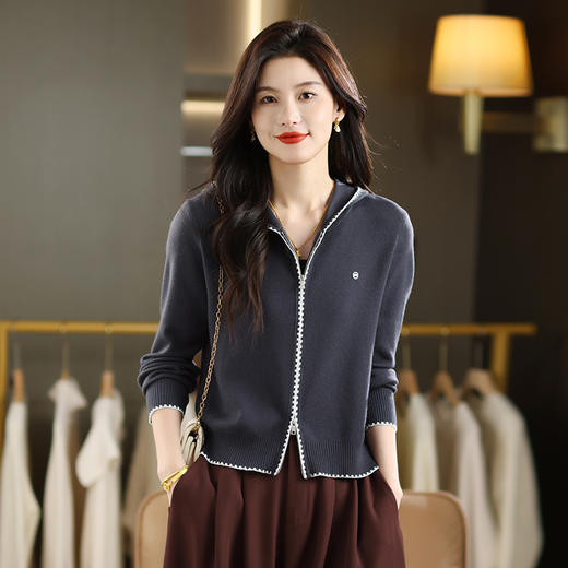 CC 101-9501连帽卫衣针织开衫时尚休闲慵懒拼色毛衣 商品图1