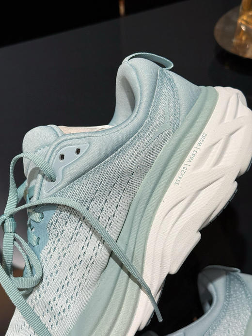 H&OKA bo*ndi8情侣款顶级缓震跑鞋（款式一） 商品图10