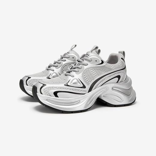 千百度秋季女时尚休闲鞋A24450002 商品图2