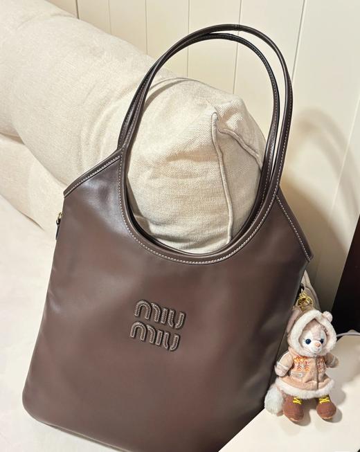 MIU家纯皮妈咪托特包 商品图1