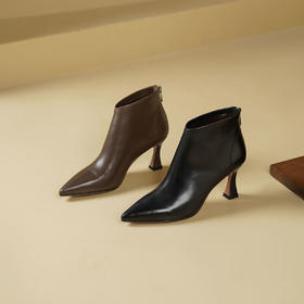 Westory2025年冬季尖头中跟胎牛极简款后拉链通勤百搭短靴S25DS85941