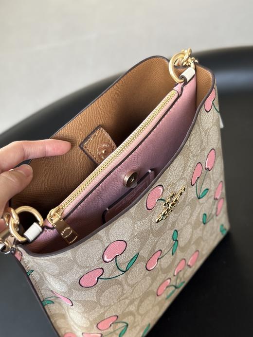 蔻家爆款mollie22水桶包 商品图10