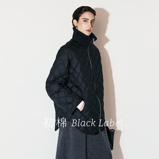 棉仓366615002-菱形格翻领羽绒服 商品图1