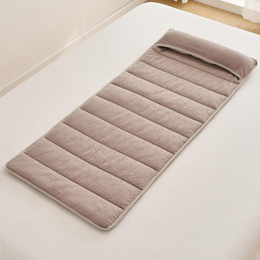 【多功能旅行盖毯】旅行枕头良品多功能旅行盖毯腰靠小号旅行毛巾旅行午休枕 商品图1