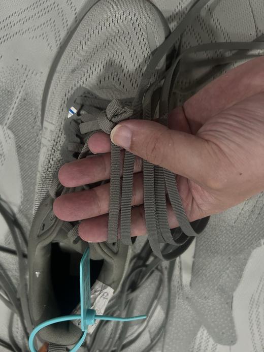 H&OKA bo*ndi8情侣款顶级缓震跑鞋（款式一） 商品图13