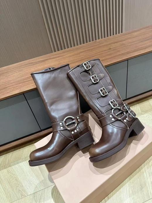 缪缪 2024 走秀款 马丁骑士靴秋冬最美战靴! 易梦玲同款（ZX*DBG） 商品图0