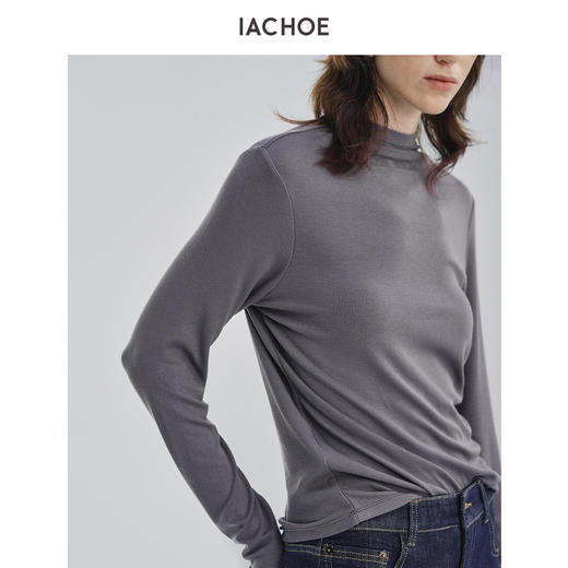 棉仓3661501018-【糯米姐姐】四色细坑条半高领长袖T恤 商品图4