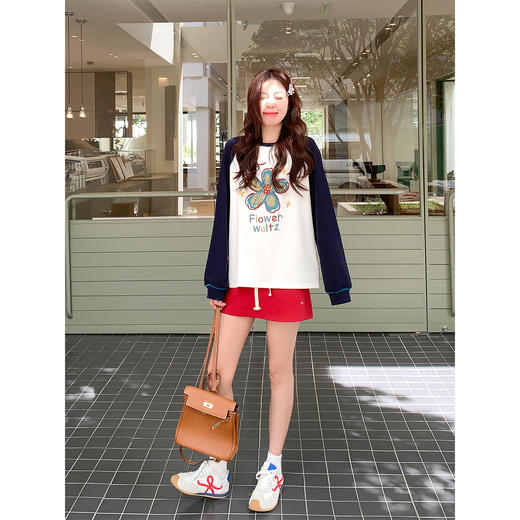 <曾小咸推荐>2.21现货秒杀 ！微信超特价！韩系印花长袖T恤 日常149.99 立减80 秒杀69.99！！ 商品图1