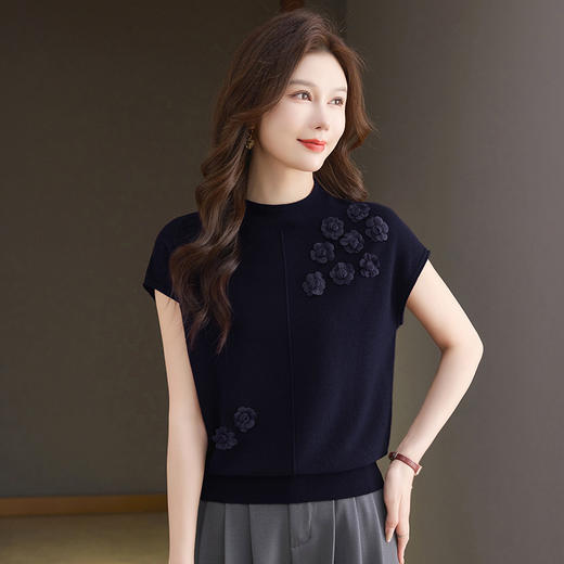 CC2025秋季新款羊毛针织打底衫短袖半高领刺绣港风妈妈装时尚内搭 商品图3