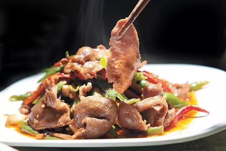 小炒脆牛舌（牛舌300克）