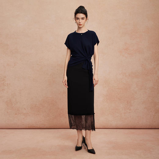 QG646斯尔丽2025新款超细纱支细腻柔软下摆设计感收褶显瘦挡肉针织上衣 商品图8