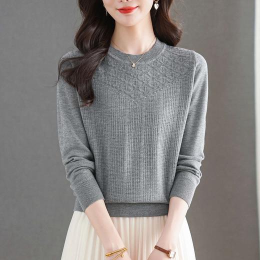 CC针织长袖上衣春秋2025新款复古风女宽松气质圆领毛衣打底衫 商品图1