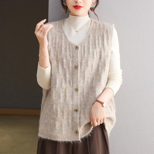CC重工提花羊毛针织背心马甲女宽松气质新款无袖V领内搭马夹开衫女 商品图0