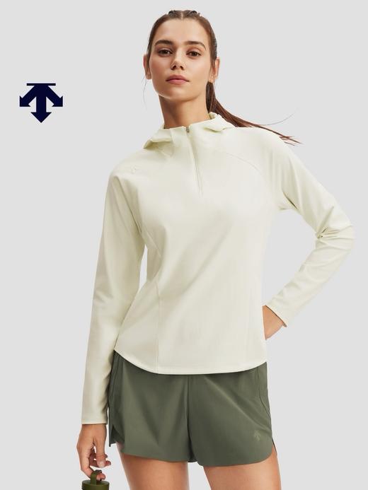 点此购买 迪桑特WOMEN'S TRAINING系列女士连帽半拉卫衣 qk 330292 商品图5