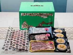 雅致精选原切和牛荟萃  |  新鲜牛排可自由搭配，精致包装，更显礼盒的精美!