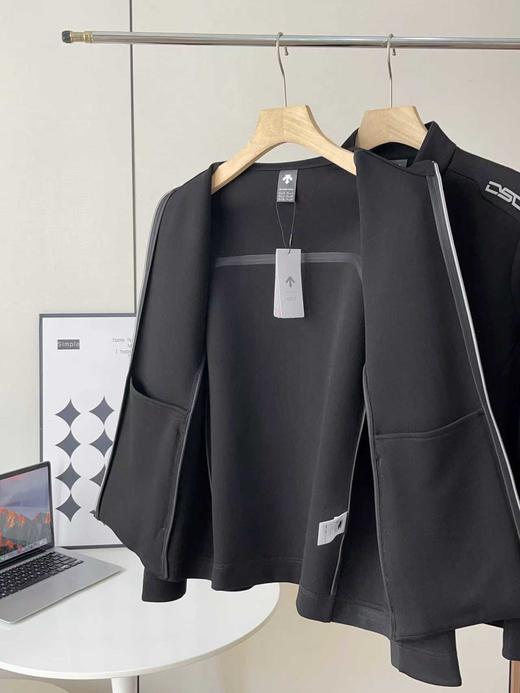 点此购买 迪桑特春秋季男士运动型针织夹克 37 330299 商品图10