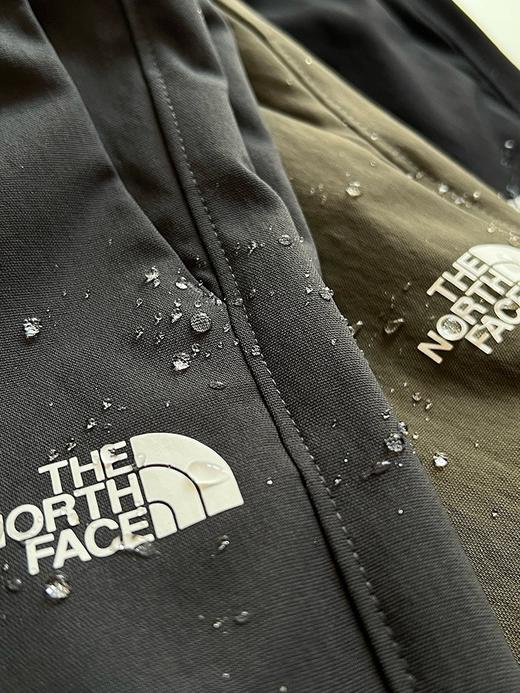 掌柜力荐，FLASHDRY科技面料！TNF/北面 秋冬新品 男子舒适透气束脚长裤。 商品图7
