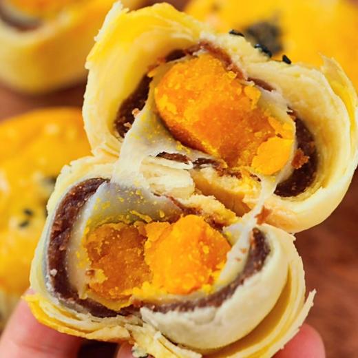 山羊叔叔 蛋黄酥330g（6个）*2盒 送礼袋 吃一口就上瘾的蛋黄酥！Q弹拉丝，软糯香甜，口感丰富有层次 商品图12