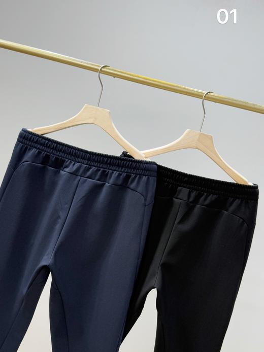 点此购买 迪桑特男士秋季运动散口长裤 37 330317 商品图13