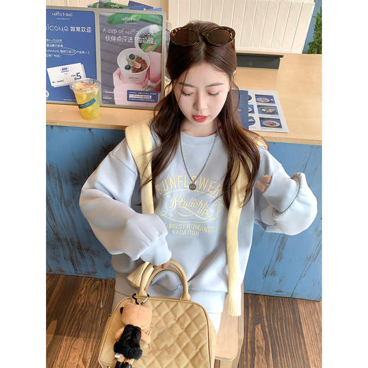 【169元任选2件】现货！蓝色圆领卫衣 or 蓝色半身长裙 商品图2