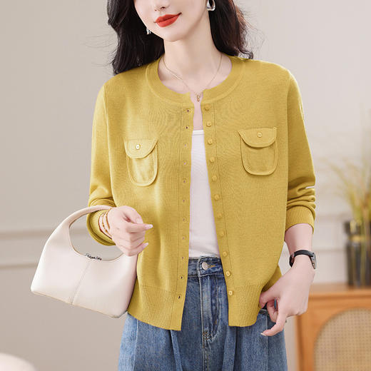 CC短款卡腰上衣女漂亮减龄针织开衫2025新款秋装高级感毛衣外套显瘦 商品图3