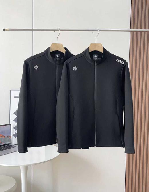 点此购买 迪桑特春秋季男士运动型针织夹克 37 330299 商品图1