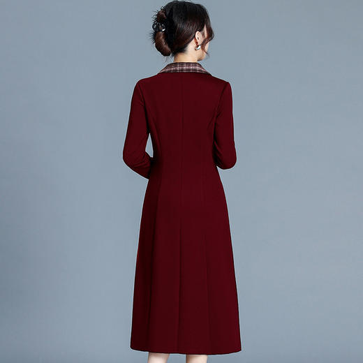 QYM H3356-Y连衣裙时尚格纹拼结中长款A字裙 商品图2